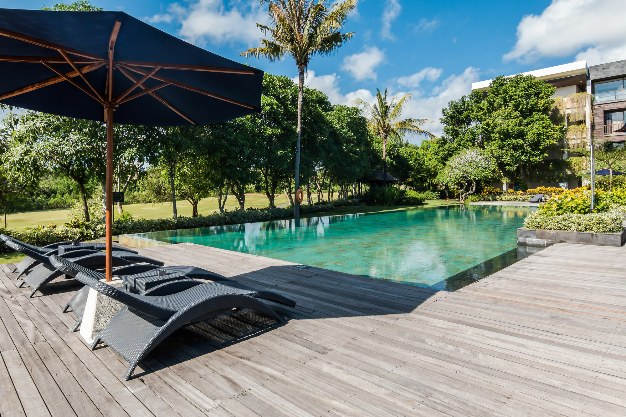 Zen Premium Uluwatu Complex Hotel Exterior photo
