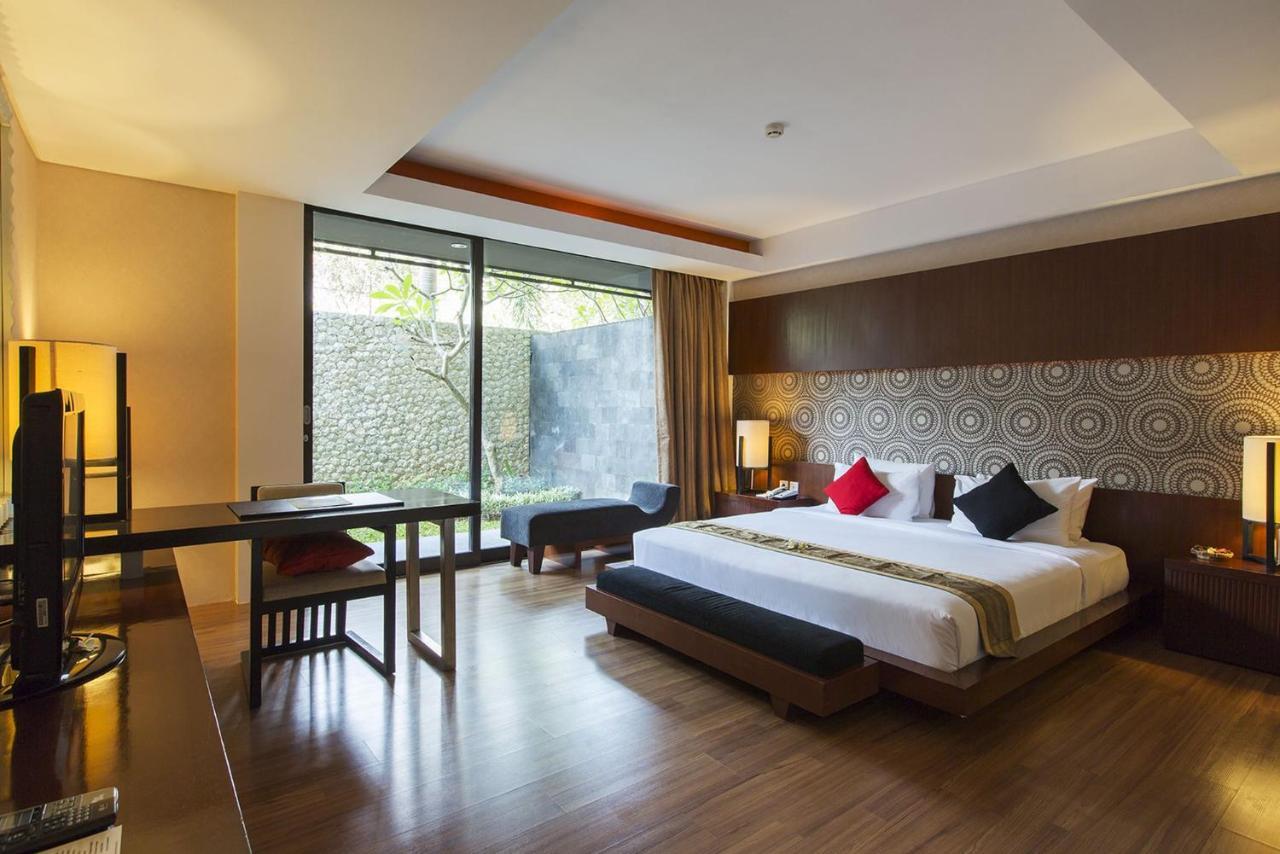 Zen Premium Uluwatu Complex Hotel Exterior photo