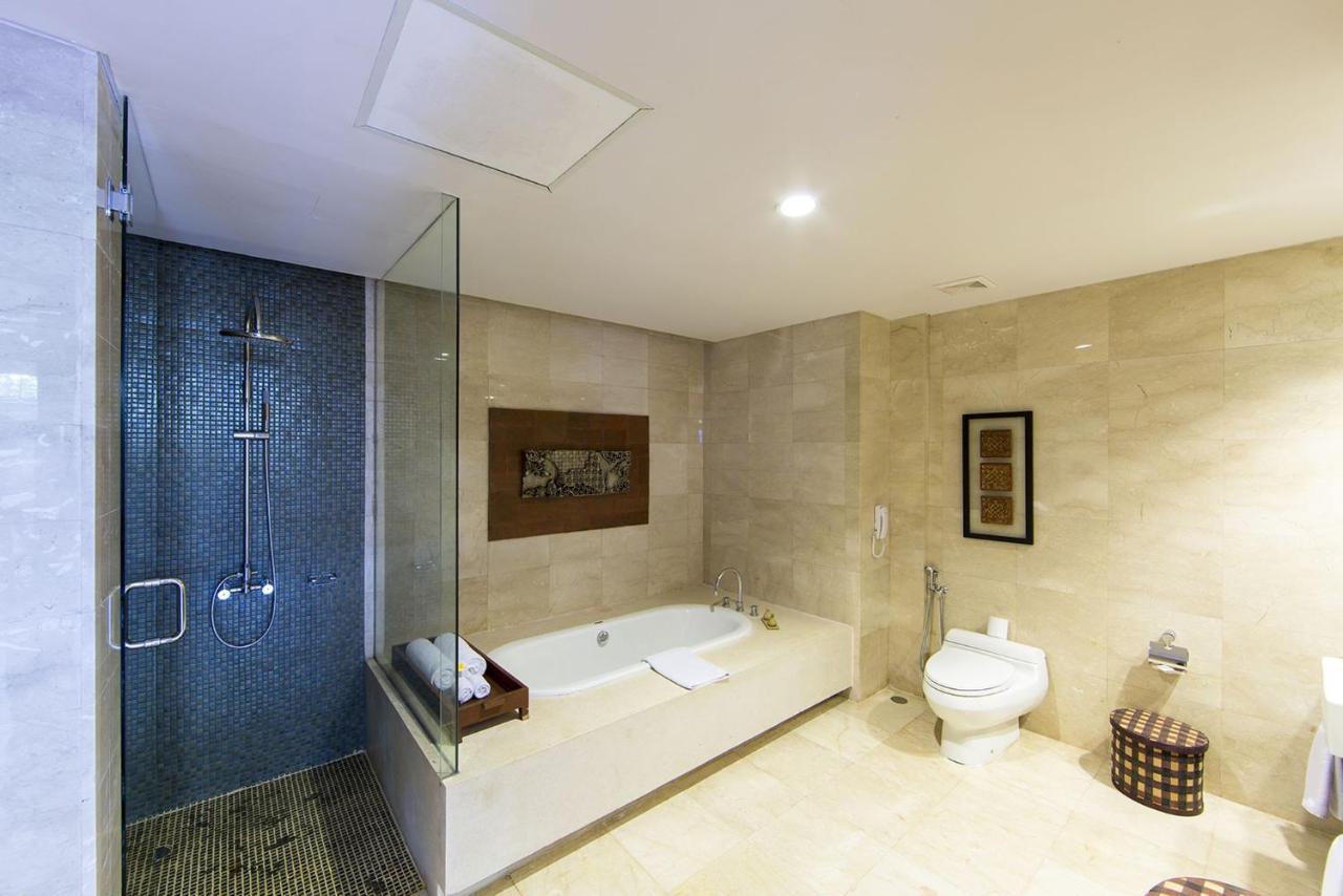 Zen Premium Uluwatu Complex Hotel Exterior photo